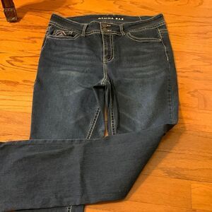 Gemma Rae size 14 W denim jeans with Aztec detail on pockets